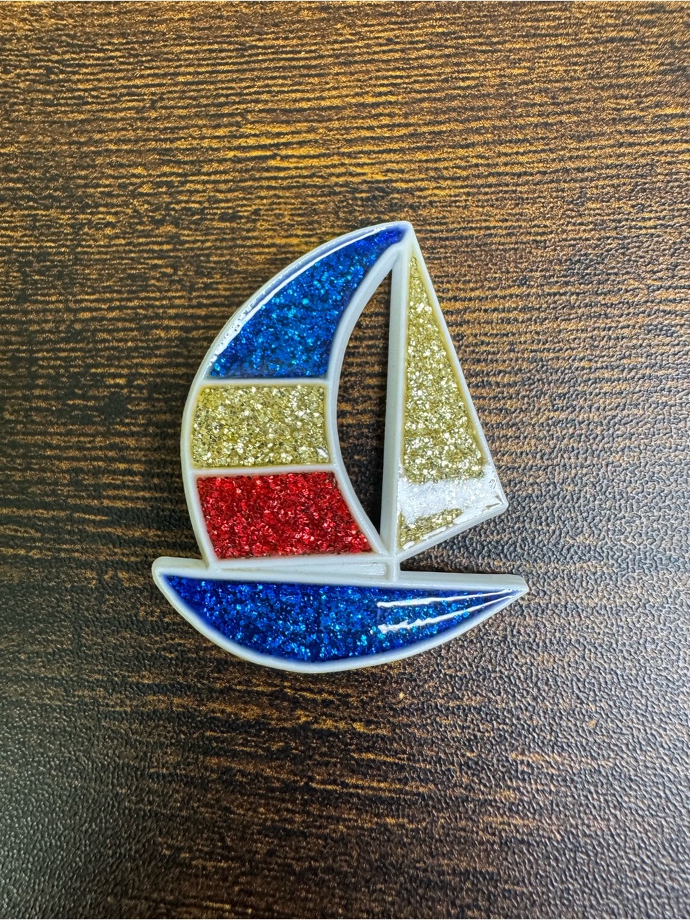 💚4/$20 Vintage Kitsch Plastic Sailboat Brooch — Blue, Gold & Red